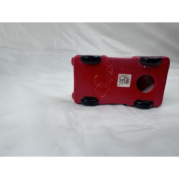 Dept 56 Red Volkswagon Bug Beetle Car With Tree On Top Ceramic Christmas Village - Picture 6 of 6